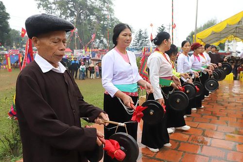 Bản sắc văn hóa Mường trong các lễ hội