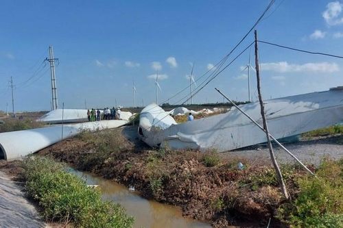 Bạc Liêu: Vụ rơi cánh quạt điện gió ước thiệt hại khoảng 200 tỷ đồng