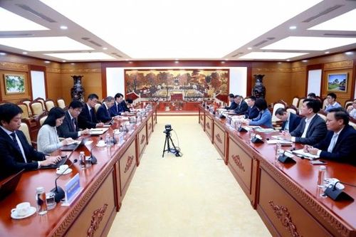 Bộ trưởng Bộ Tài chính Hồ Đức Phớc tiếp Đại sứ Nhật Bản Yamada Takior