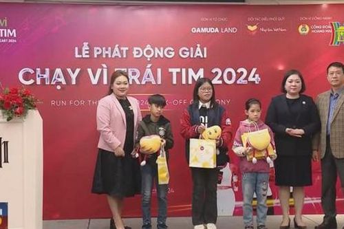'Chạy vì trái tim' gây quỹ phẫu thuật tim miễn phí