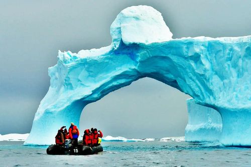 Trung Quốc tham vọng khoan sâu 3.600 m vào hồ băng Nam Cực tìm sự sống