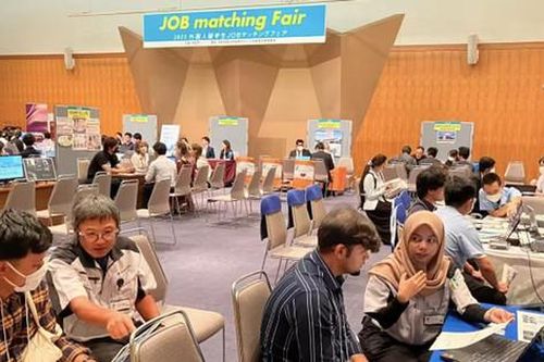Nhật Bản nới lỏng các quy định về thị thực cho du học sinh: Giải quyết bài toán thiếu nhân lực