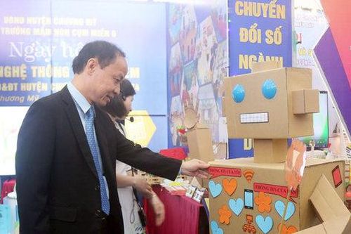 Chương Mỹ thúc đẩy chuyển đổi số trong trường học