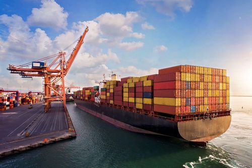 Việt Nam xuất siêu 4,72 tỷ USD trong 2 tháng đầu năm