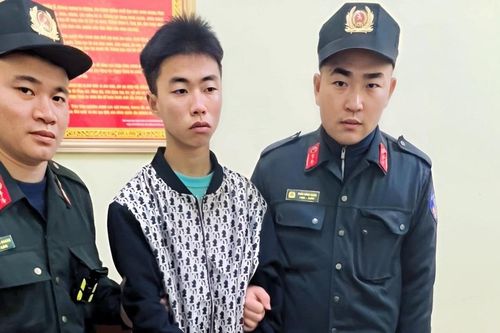 Bắc Giang: Cảnh Sát Cơ Động bắt đối tượng tàng trữ chất ma túy