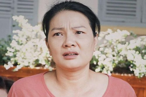 Điểm danh những bà mẹ 'gây sóng gió' màn ảnh Việt