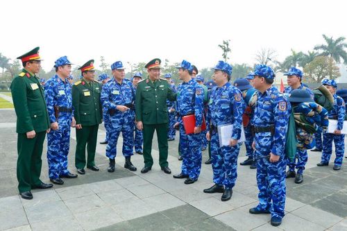 Kiểm tra luyện tập chuyển trạng thái sẵn sàng chiến đấu tại Bộ Tư lệnh Cảnh sát biển