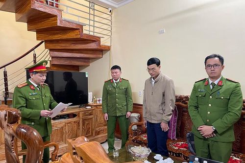Khởi tố Chi Cục trưởng và kế toán Chi cục Dữ trữ Nhà nước tỉnh Tuyên Quang về tội tham ô tài sản
