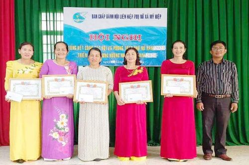 Chi hội trưởng phụ nữ giỏi việc nước, đảm việc nhà