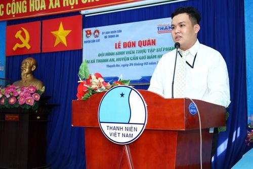 Khát khao được cống hiến, nam sinh Sư phạm chọn thực tập tại xã đảo duy nhất của TP. HCM