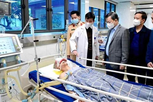 Dồn sức cứu chữa các nạn nhân vụ TNGT nghiêm trọng ở Tuyên Quang