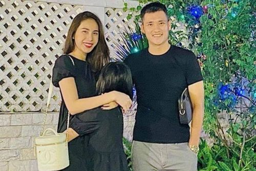 Thủy Tiên khoe ảnh con gái gây chú ý