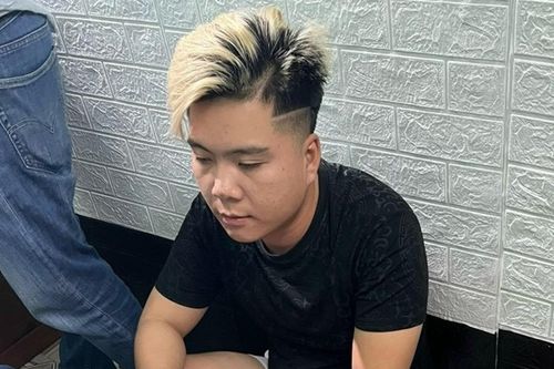 Bắt nóng kẻ cướp túi xách của du khách nước ngoài ở Đà Nẵng