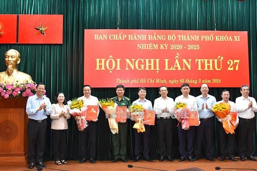 Thành ủy TPHCM có thêm 5 Thành ủy viên