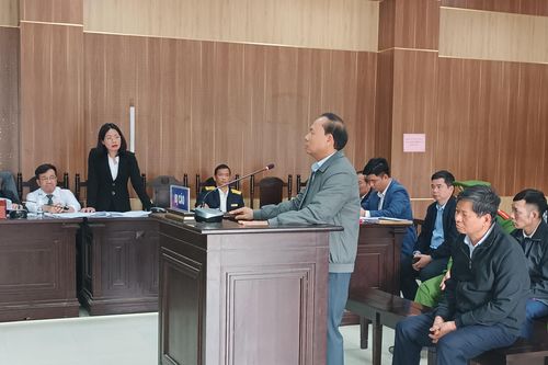Chuyển đổi đất rừng trái quy định, cựu Chủ tịch huyện ở Thanh Hóa lĩnh 3 năm tù