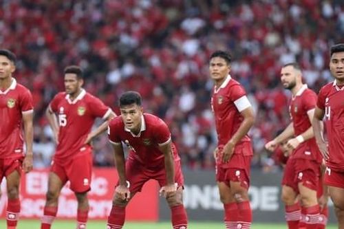 Trước thềm trận đấu với ĐT Việt Nam, chuyên gia của ĐT Indonesia tiết lộ sự thật gây sốc