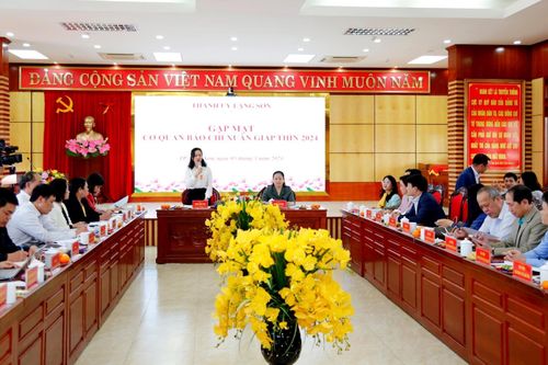 Thành ủy Lạng Sơn gặp mặt các cơ quan báo chí nhân dịp Xuân Giáp Thìn
