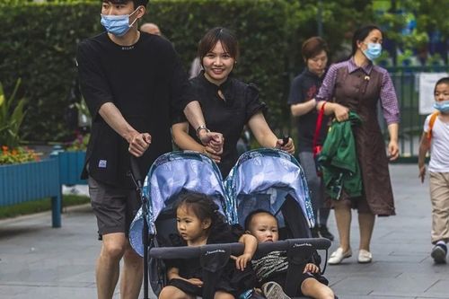 Trung Quốc triển khai biện pháp gia tăng tỷ lệ sinh và hỗ trợ người cao tuổi