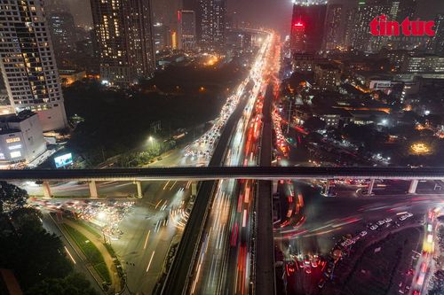 Dự kiến hoàn thành 2 cầu vượt nút giao Mai Dịch vào cuối tháng 3/2024