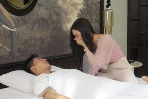 Cưới nhau 8 năm mới có bầu, nào ngờ chồng thông báo tin dữ khiến tôi sụp đổ