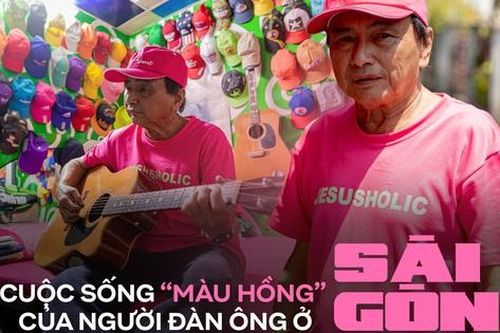Người đàn ông cô đơn phủ hồng căn nhà và ngõ nhỏ ở Sài Gòn: 'Màu hồng giảm đi những nỗi buồn trong cuộc đời chú'