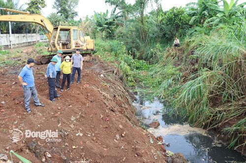 Cuối tuần, cùng chung tay đi làm đẹp môi trường