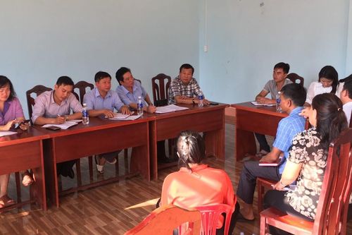 Chủ nhiệm Ủy ban Kiểm tra Tỉnh ủy Thái Thanh Bình dự sinh hoạt Chi bộ làng Kon Sơ Lăng