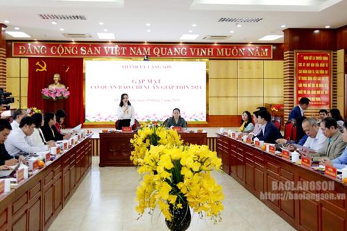 Thành ủy Lạng Sơn gặp mặt các cơ quan báo chí Xuân Giáp Thìn năm 2024