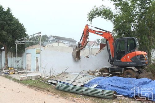 100% hộ đồng thuận bàn giao mặt bằng Dự án tu bổ, tôn tạo Đền thờ Lý Nam Đế