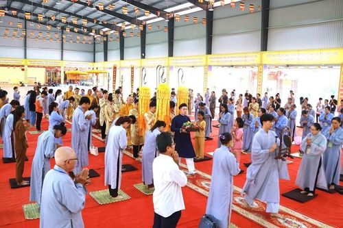 Chùa Pháp Minh (Long An) tổ chức Khóa tu 'Ngày an lạc' lần thứ 5