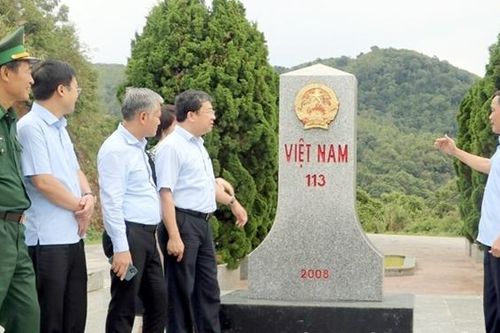 Thực hiện đầy đủ và hiệu quả các điều ước quốc tế về biên giới, lãnh thổ