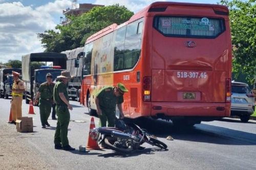 Bắt tạm giam tài xế xe khách gây tai nạn khiến 2 học sinh tử vong