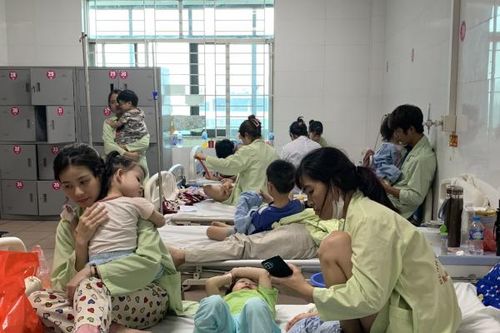 Hà Nội gia tăng trẻ mắc ho gà