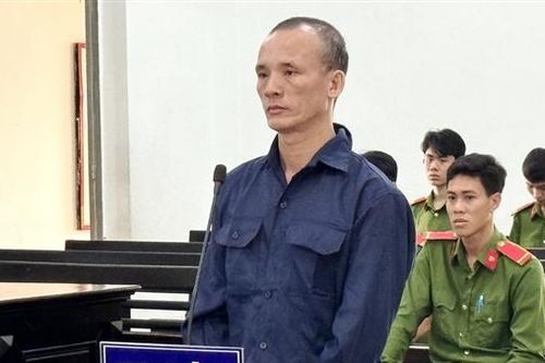 Đâm chết đồng nghiệp trên tàu cá, lãnh án 18 năm tù