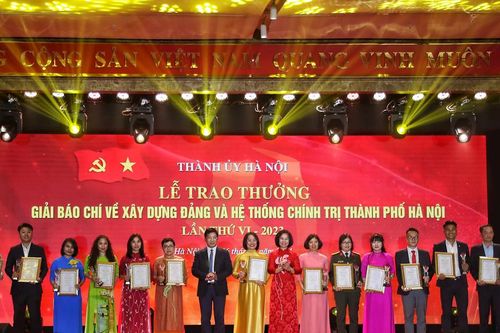 Hà Nội: Trao Giải báo chí về Xây dựng Đảng và hệ thống chính trị TP Hà Nội lần thứ VI