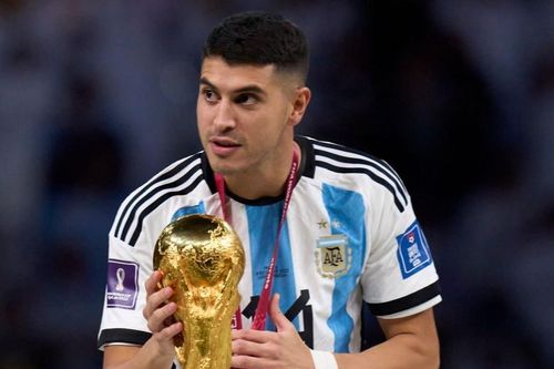 Sao Argentina ngoại tình, bị vợ bán áo đấu và huy chương vô địch