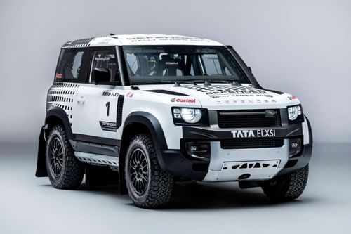 Cận cảnh Land Rover Defender phiên bản xe đua
