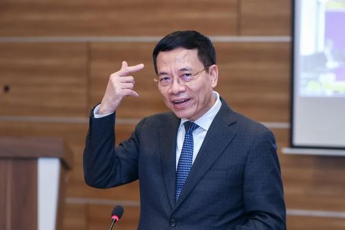 Bộ trưởng Nguyễn Mạnh Hùng: Muốn làm sách, phải biết độc giả đọc gì!