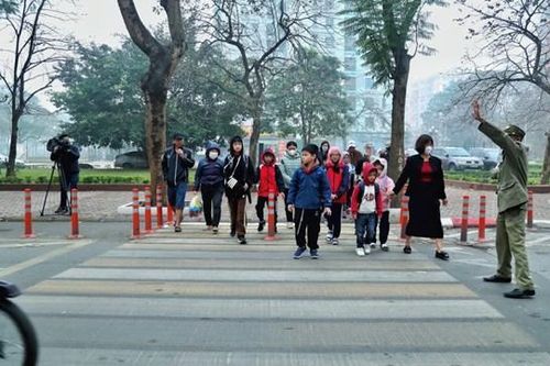 Giảm ùn tắc với mô hình cổng trường học an toàn