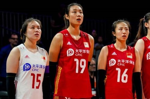 Tin nóng thể thao tối 6/3: Sao bóng chuyền Trung Quốc đến Việt Nam thay Thanh Thúy, MU chọn xong HLV thay Erik ten Hag