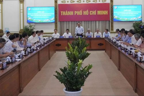 Kinh tế-xã hội Thành phố Hồ Chí Minh có nhiều khởi sắc