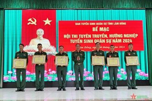 Bộ CHQS tỉnh Lâm Đồng nâng cao chất lượng tuyên truyền, hướng nghiệp, tuyển sinh quân sự năm 2024