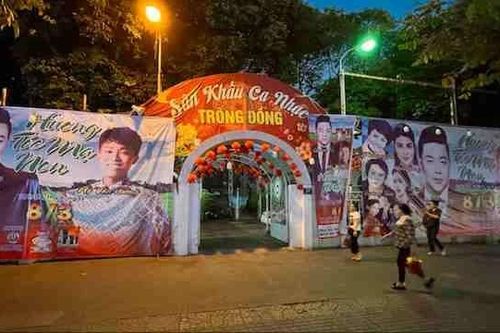 Chờ 'cú huých' cho bãi đậu xe ở trung tâm thành phố