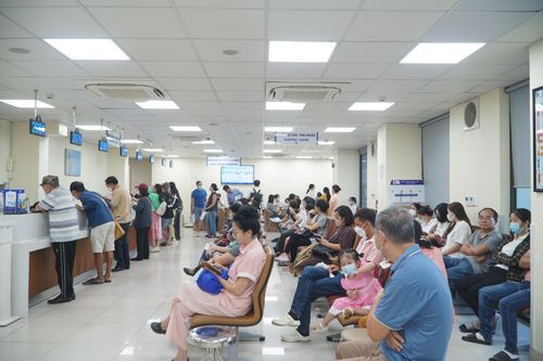 Nắng nóng gay gắt tại TPHCM: Gia tăng bệnh nhân nhập viện