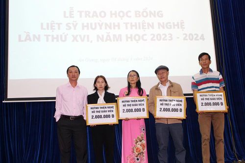 An Giang trao Học bổng Huỳnh Thiện Nghệ lần thứ 16