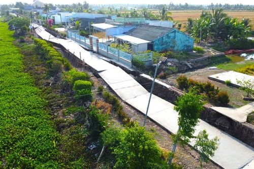 Sạt lở, sụt lún nghiêm trọng vùng ngọt hóa Cà Mau