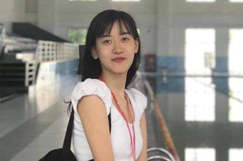 Nữ sinh trúng tuyển thạc sĩ trường ĐH Y Harvard và bài luận lấy cảm hứng từ những trẻ em H'mong