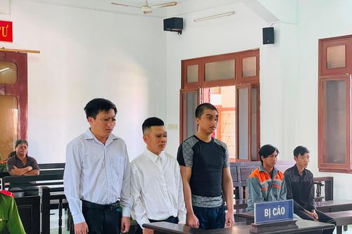 Đánh nhau trong lúc ăn nhậu, 3 đối tượng lĩnh án