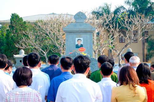 Nghệ An: Trang trọng lễ giỗ 91 năm ngày mất nhà cách mạng Lê Hồng Sơn