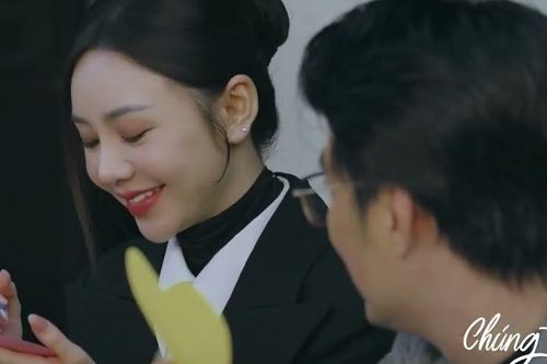 'Chúng ta của 8 năm sau' tập cuối: Giang mượn thơ để tỏ tình với cô giáo Nguyệt
